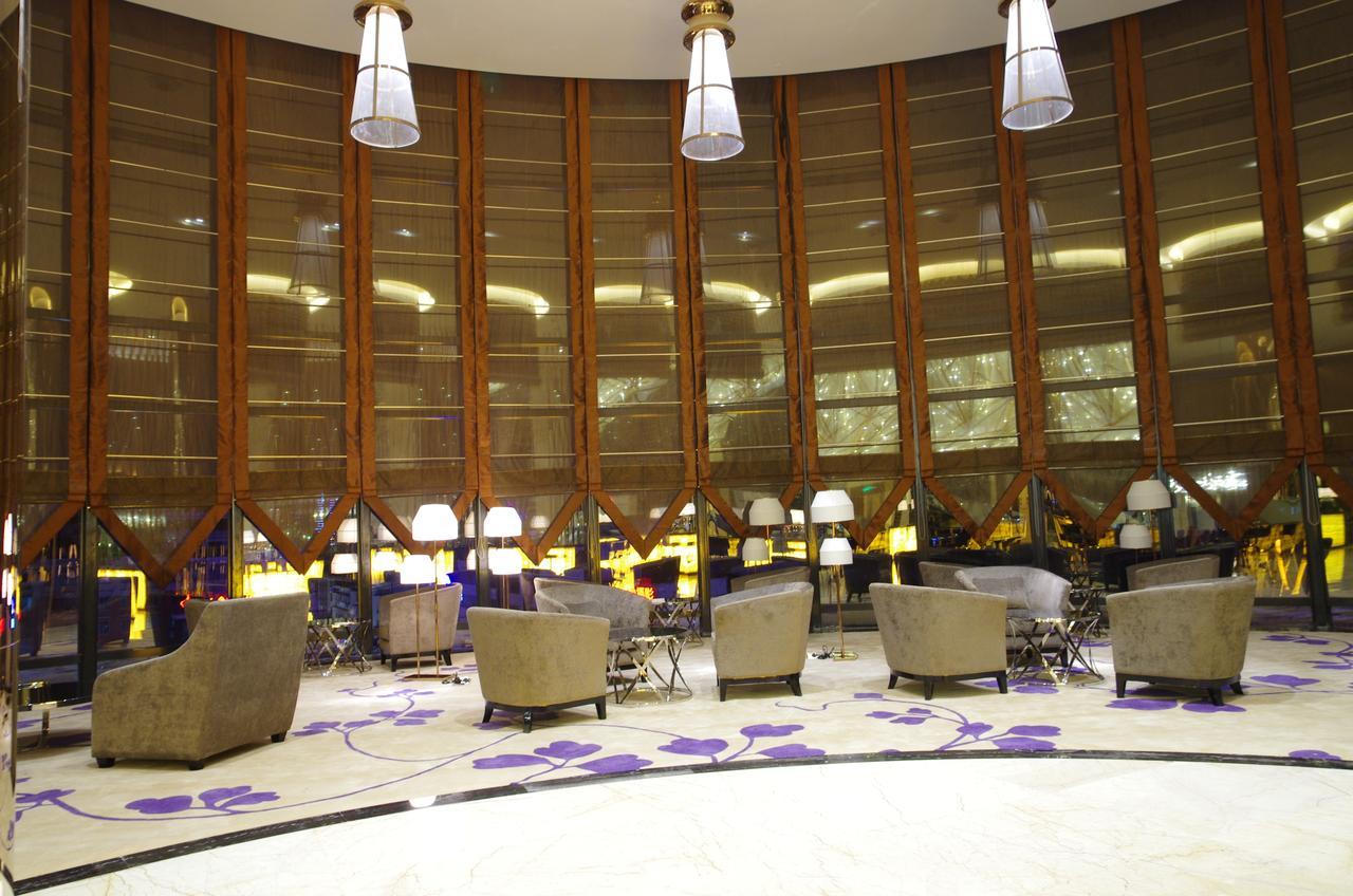 Argyle Grand Hotel Xingyi  Экстерьер фото